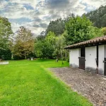 La Brana Holiday home Bustio